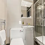 Harrogate Lifestyle Apartments Ltd Apartment *