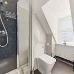 Apartment Harrogate Lifestyle Apartments Ltd *