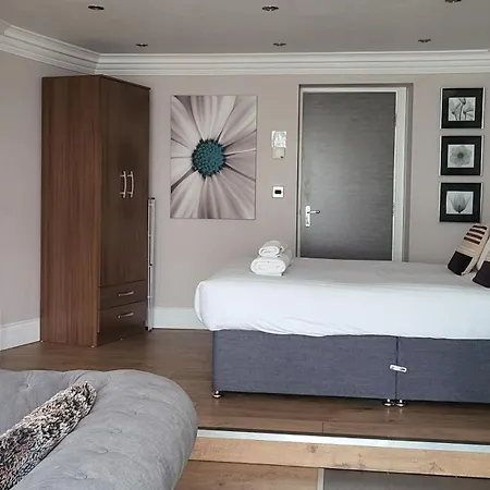 Lifestyle Luxury Serviced 4* Harrogate