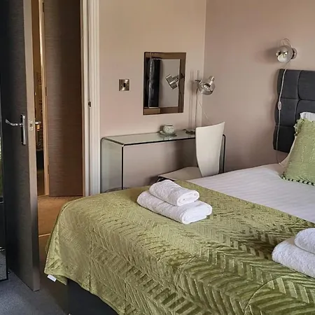Lifestyle Luxury Serviced Apartamento