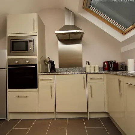 Harrogate Lifestyle Apartments Ltd * Harrogate