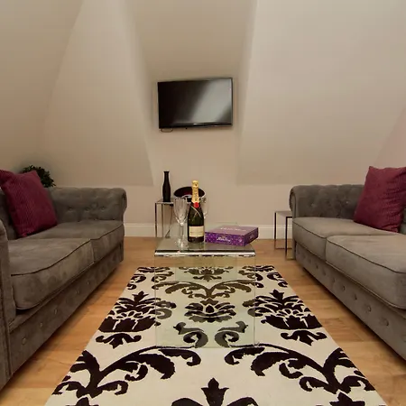 Harrogate Lifestyle Apartments Ltd * Harrogate