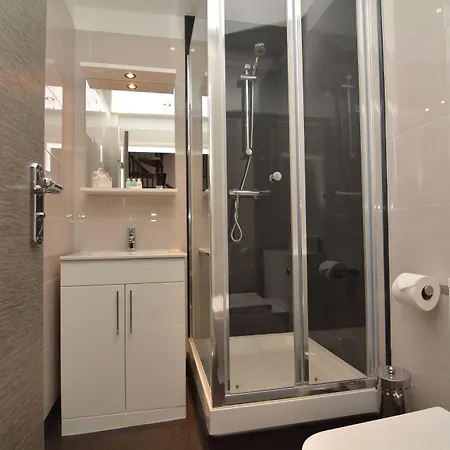 Lifestyle Ltd * Harrogate