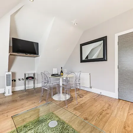 Lifestyle Ltd * Harrogate