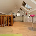 Harrogate Lifestyle Apartments Ltd *