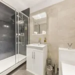 Harrogate Lifestyle Apartments Ltd Apartment *