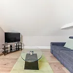 Harrogate Lifestyle Apartments Ltd Apartment
