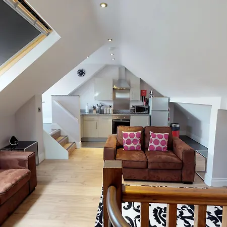 Harrogate Lifestyle Apartments Ltd * Harrogate