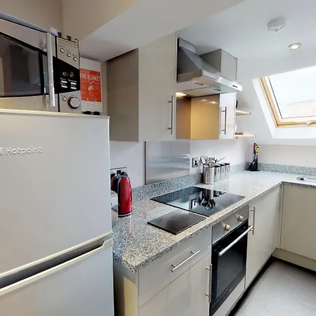 Harrogate Lifestyle Apartments Ltd Apartment *